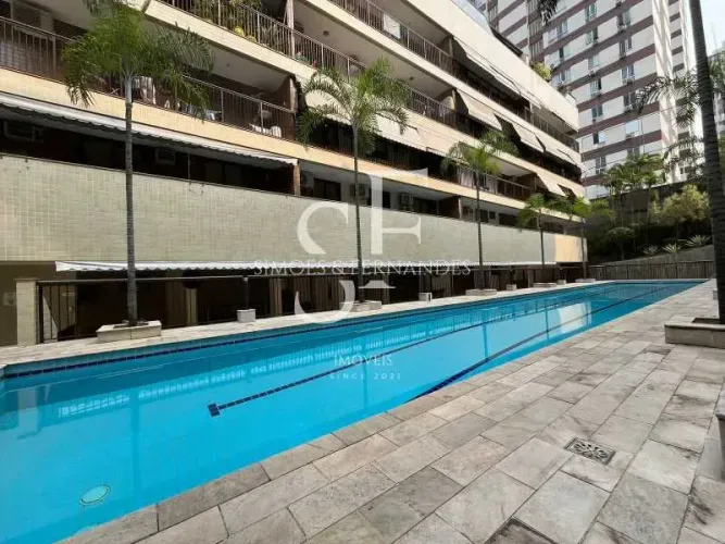 Tijuca - Rua Ribeiro Guimarães. Cobertura Duplex, 4 quartos, 2 suítes, área externa, 1 vag