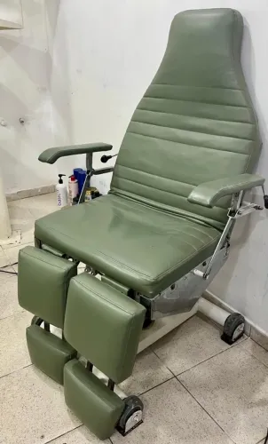 Cadeira de podologia 