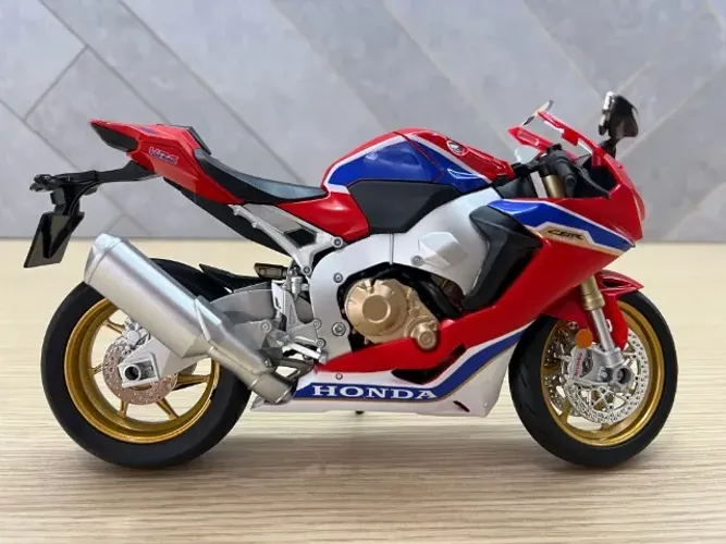 Miniatura da Moto Honda CBR 1000 RR