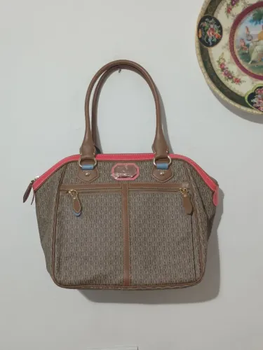 Bolsa VICTOR HUGO de Ombro Marrom