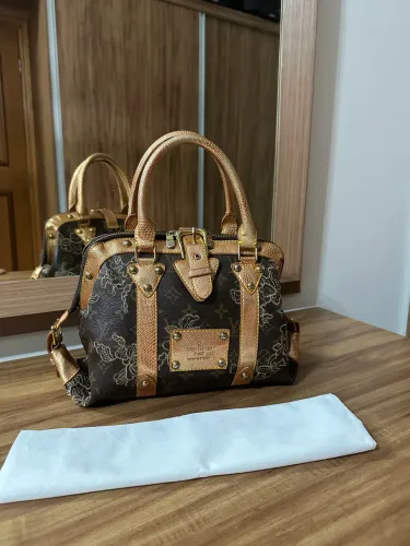 Bolsa Louis Vuitton