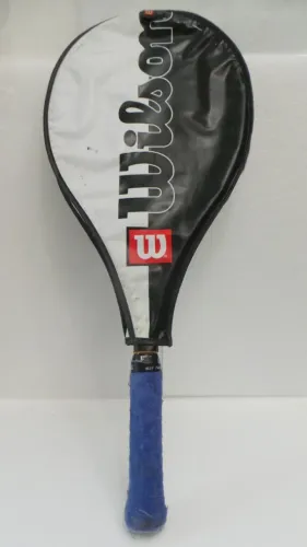 RAQUETE DE TÊNIS WILSON ROGER FEDERER EM BOM ESTADO DE CONSERVAÇÃO