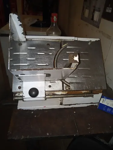 Cortador de salame e frius