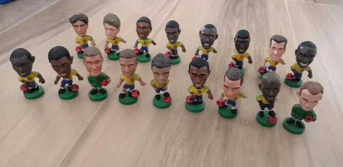 bonecos miniatura copa do mundo coca cola 1998
