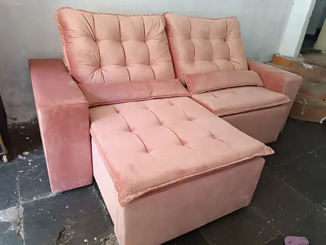 Sofá retrátil Rosa - Novo!