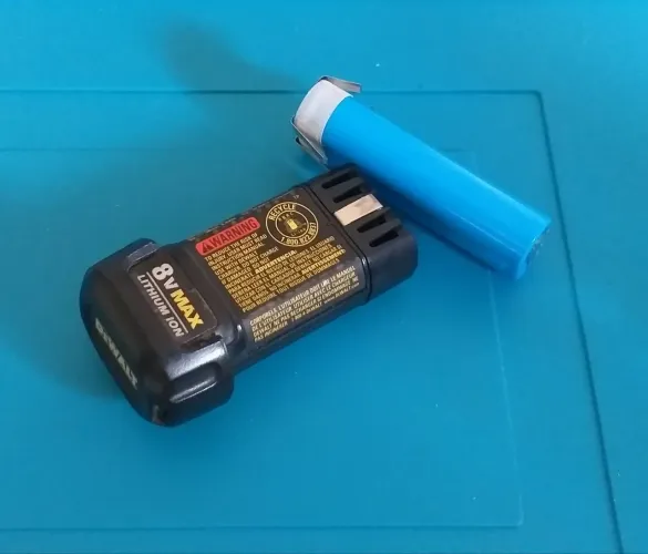 Kit 02 Células Baterias de Litio 14650 Rotek 3.7v 1200maH Novas Sem Uso Dewalt Ferramentas