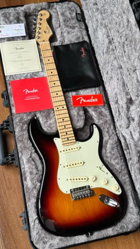 Guitarra Fender American Profissional