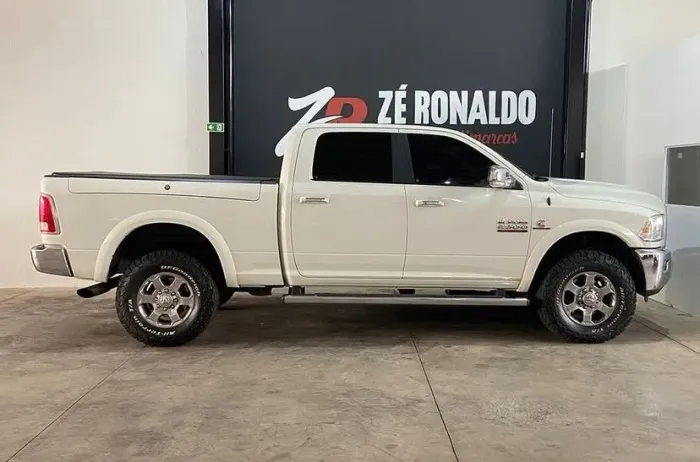 Ram 2500 Laramie 6.7 TDI CD 4X4 Diesel 2018