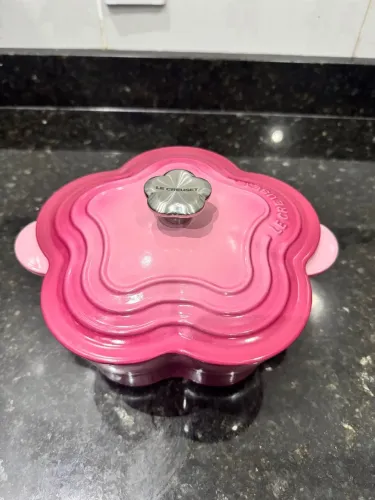Panela Rosa Flower 20 cm Le Creuset