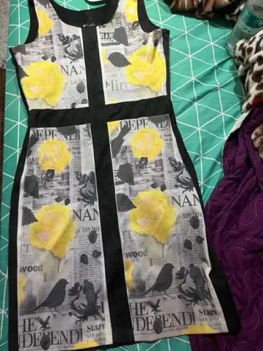 Vestido estampado tubinho