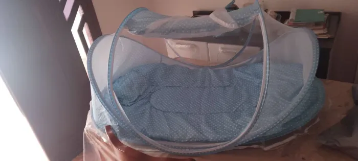 Vendo Berço mosquiteiro portátil por 120 reais . Menor valor 100,00