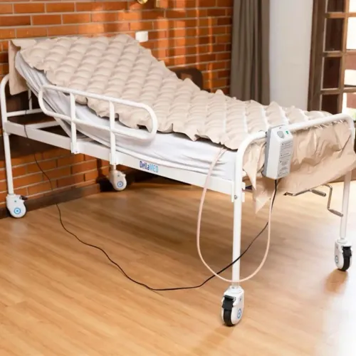 Cama Hospitalar 2 Manivelas DellaMED + Colchão Novo