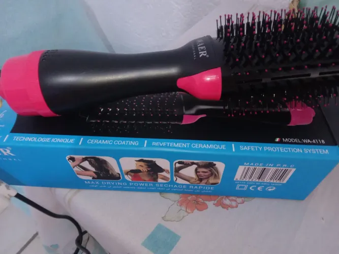 Escova secadora 220V