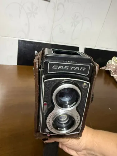 Antiga câmera fotográfica 