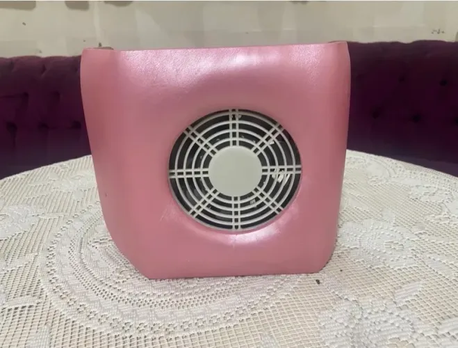 Coletor / Aspirador de pó para unhas