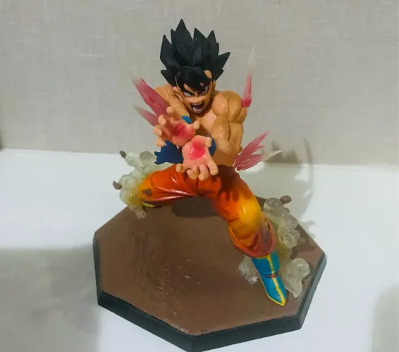Estátua Goku Figuarts Zero (Sem marca) 