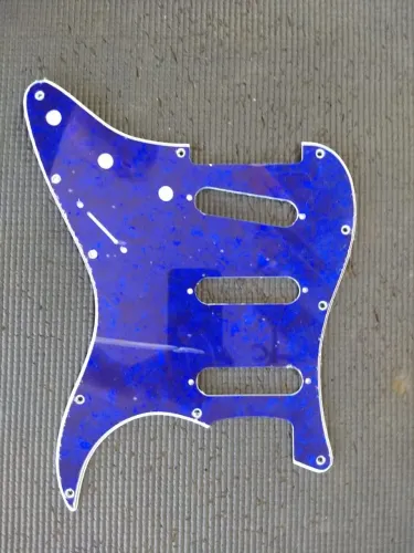 Escudo Guitarra Strato