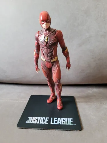 Action Figure - The Flash (Artfx)
