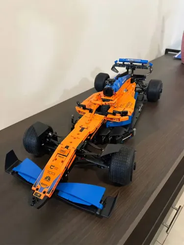 Blocos de Montar McLaren Fórmula 1, Technic 1:8 42141 - 1432 Peças, 65x27cm