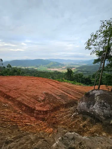 Terreno para sitio com 4 hectares em Antônio Carlos SC na localidade do Rachadel 
