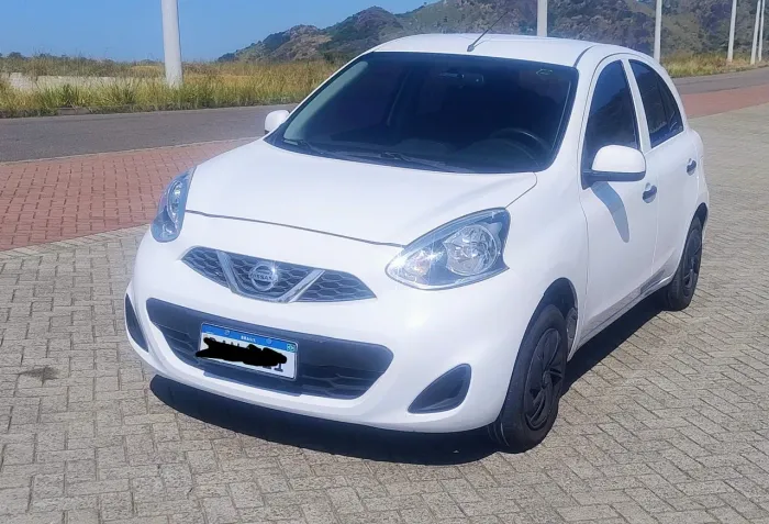 Nissan March S 1.0 12V Flex 5P 2017