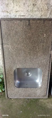 Pia de pedra