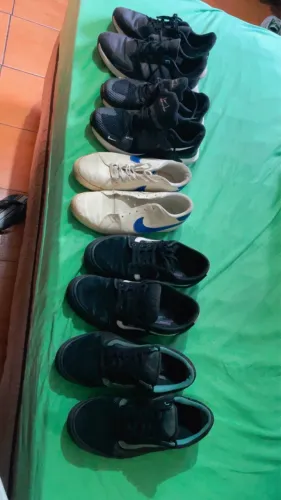 Tênis tamanho 42