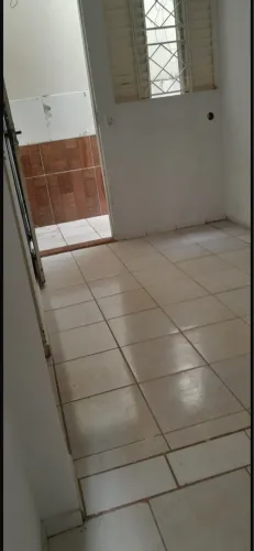 Alugo apto