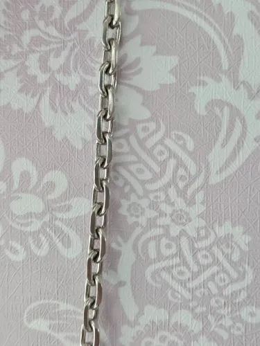Cordão de prata cadeado