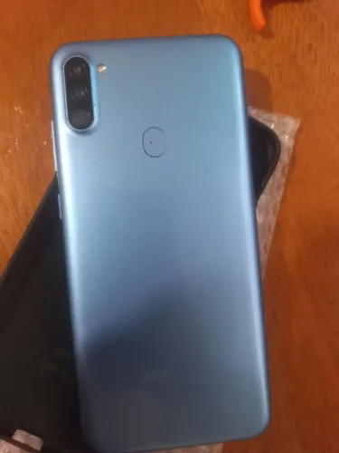 Samsung 11 64 GB