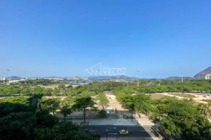Apartamento : / Residencial / Glória