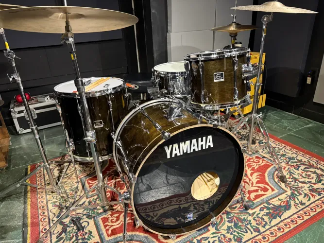 BATERIA YAMAHA STAGE CUSTOM JAPONESA