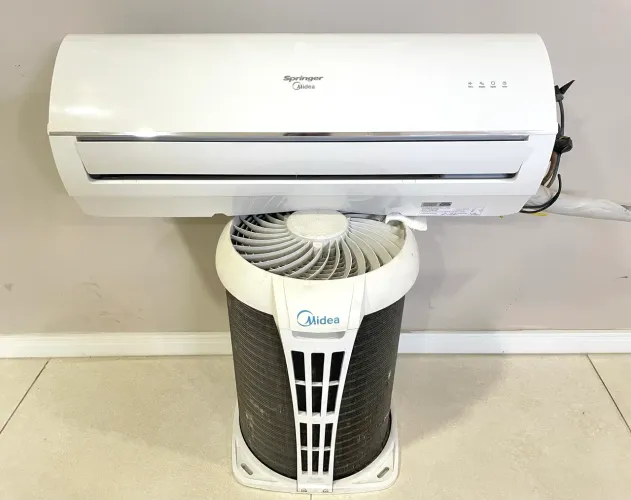 Ar-Condicionado Split Midea 12.000 Btus
