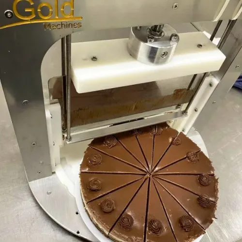 Cortador de Torta e Bolos Fatiador Gold Machine (usado) Estudo Troca