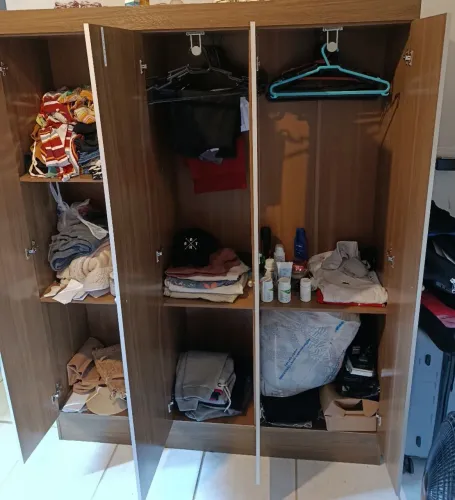 GUARDA ROUPA
