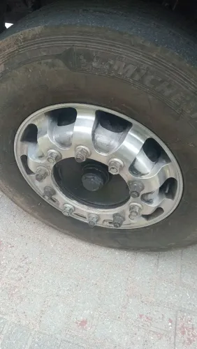 Roda de aluminio 275/ 295 caminhão