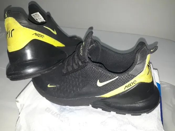 Tênis nike 027