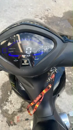 Avelloz AZ 01 50cc 2026