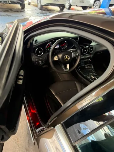 Mercedes-Benz C-180 CGI Avant. 1.6/1.6 Flextb 16V Aut. 2015