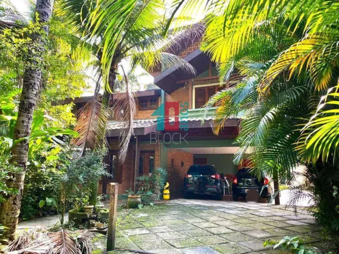 Vargem Grande | Casa 4 quartos, sendo 4 suites
