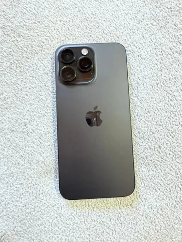 Vendo iPhone 15 Pro 256GB
