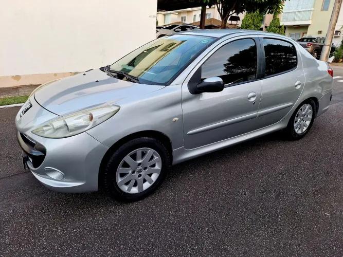 Peugeot 207 Sedan Passion XS 1.6 Flex 16V 4P AUT 2011