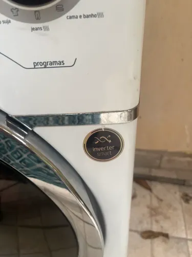MÁQUINA LAVA E SECA MIDEA