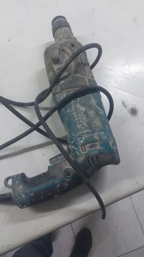Maquina de furar