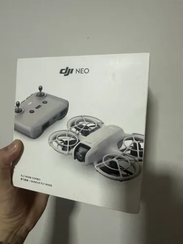 Drone DJI NEO FLY MORE COMBO