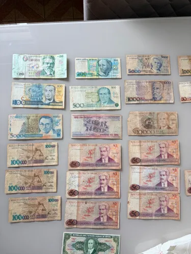 Lote de Cédulas Antigas Brasileiras + Moeda 5.000 Réis 1936 - Coleção