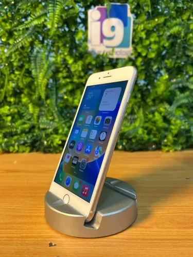 iPhone 8 Plus  Modelo NQ8N2ZD/A  Cor Branco  100% saúde da bateria  64GB   Seminovo (3 mes