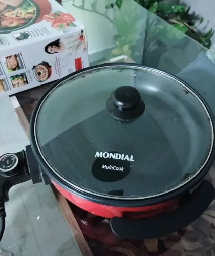 Panela elétrica mondial