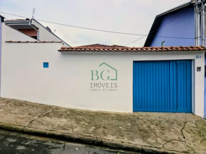 20993 - Parque São Sebastião - Casa á venda em bairro residencial em Poços de Caldas/MG