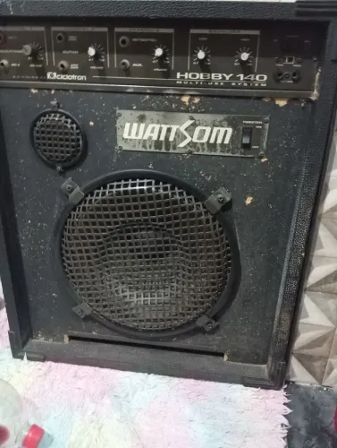 Caixa de som wattsom